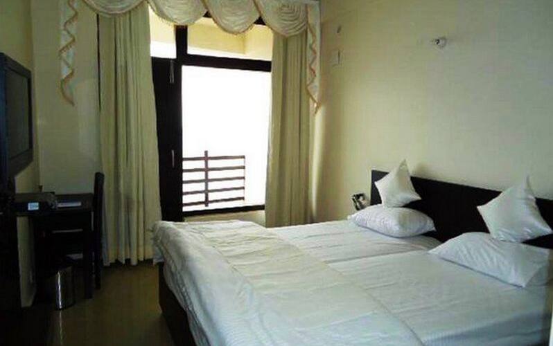 Hotel Radhika, Kota 4